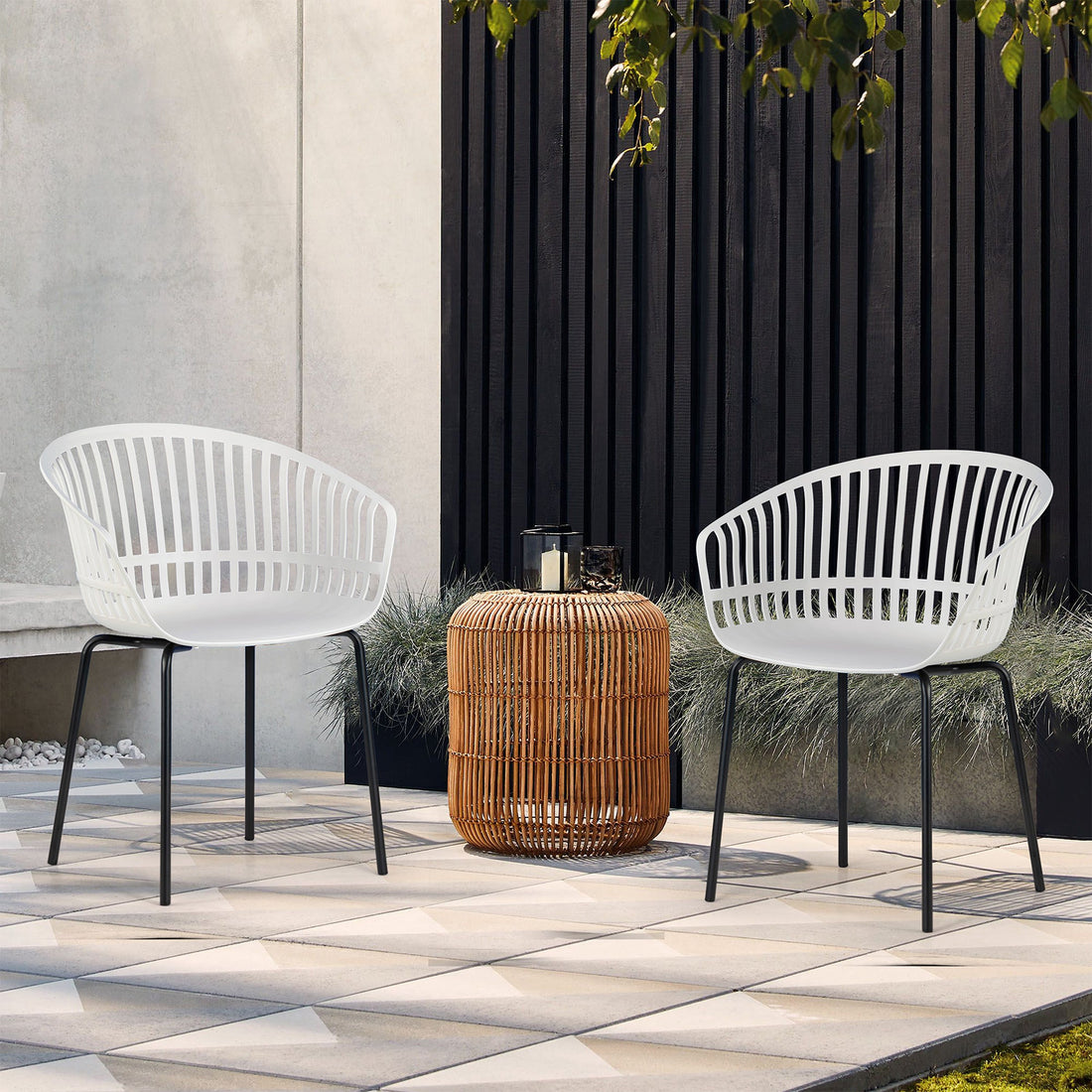 Set of 2 Barras White Plastic Dining Chair with Slatted Back and Black Iron Legs