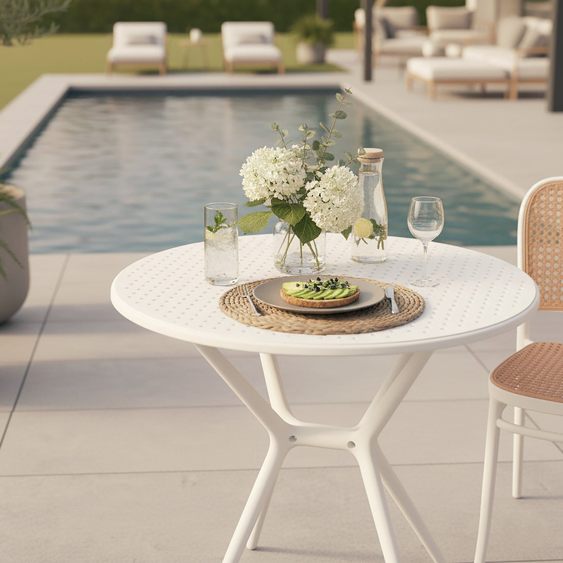 Bates White Plastic Round Dining Table